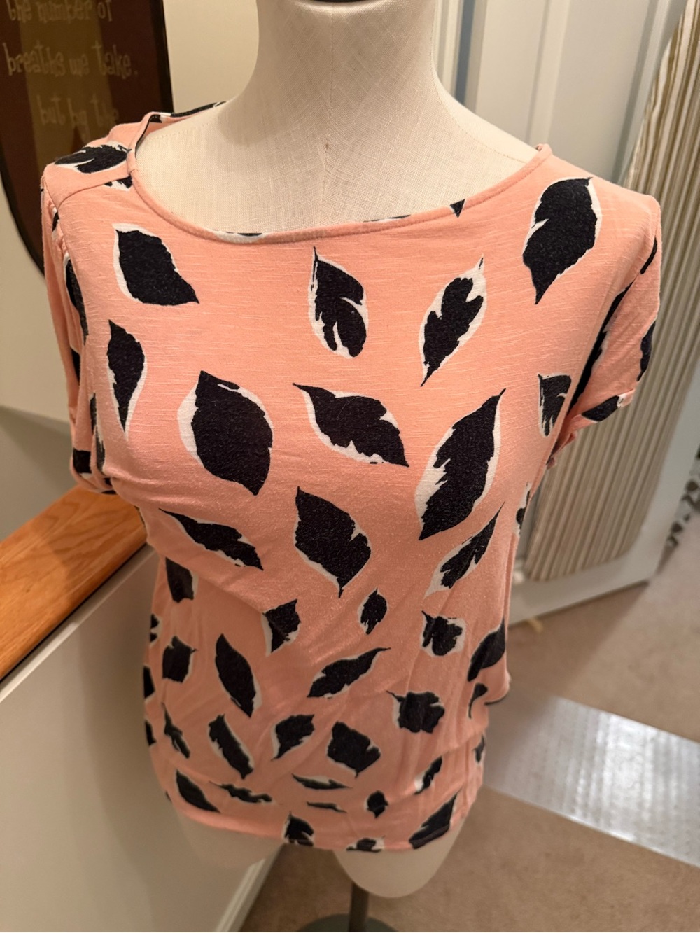 LOFT Peach Pink Short Sleeve Tee with Black and White Leaf Print